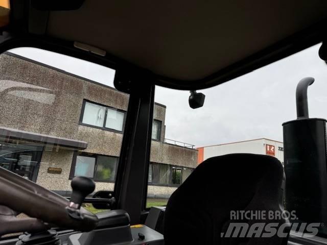 Volvo L 25 F Cargadoras sobre ruedas