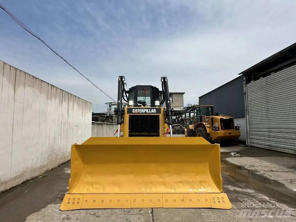 CAT D 6 R Buldozer sobre oruga
