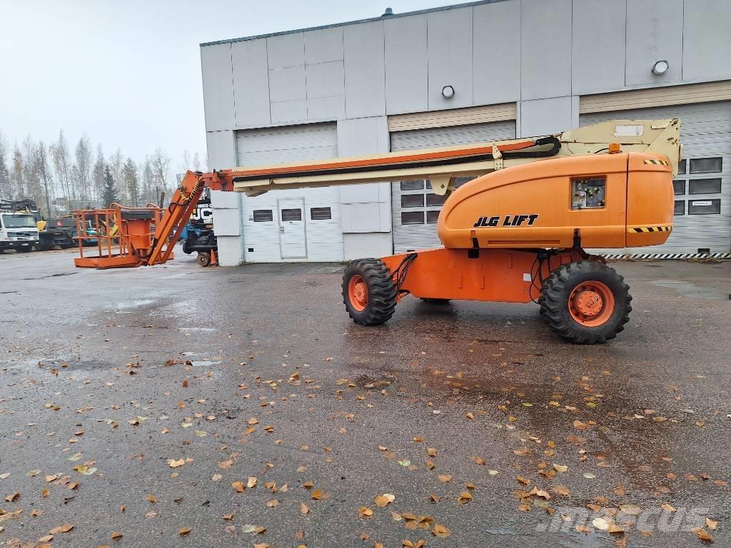 JLG 660 SJ 4x4x4 Plataforma de trabajo articulada