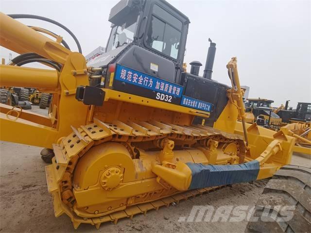 Shantui SD 22 Buldozer sobre oruga