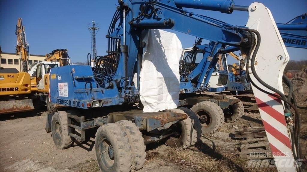 Liebherr A900-C Excavadoras de ruedas