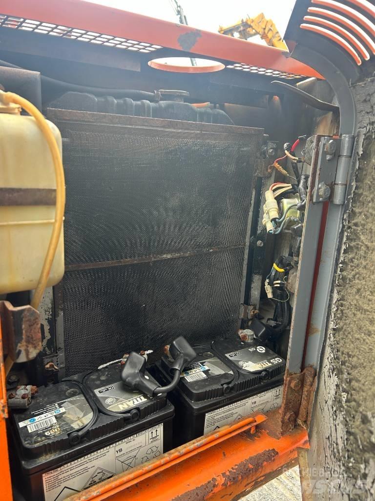 Hitachi EX 60-1 Excavadoras de cadenas