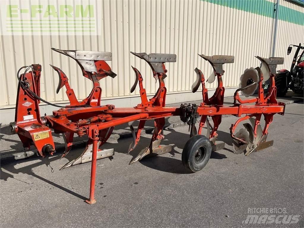 Kuhn MM 110 4T Arados fijos suspendidos