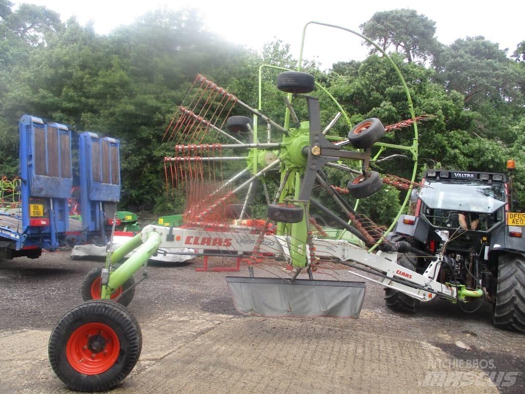 CLAAS Liner 2600 Rastrillos y henificadores