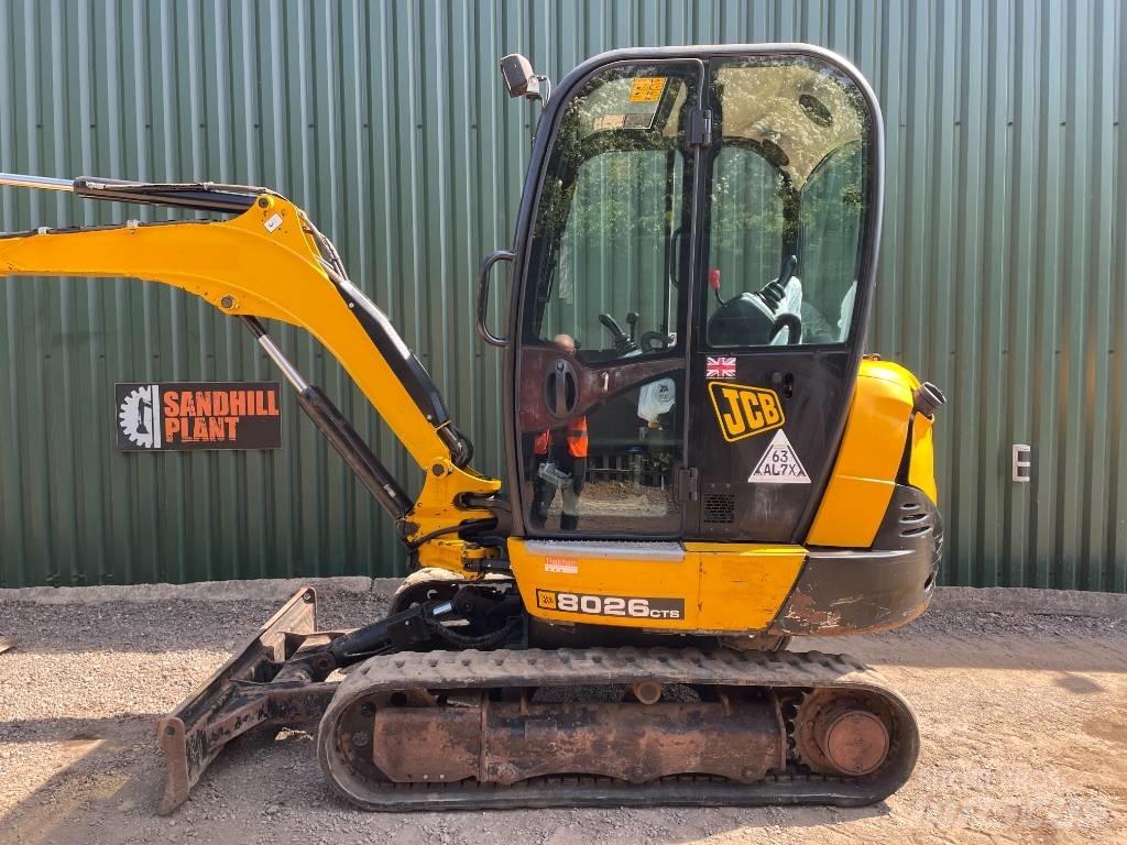 JCB 8026 CTS Mini excavadoras < 7t