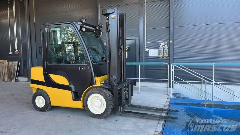 Yale GDP 30 VX Carretillas diesel