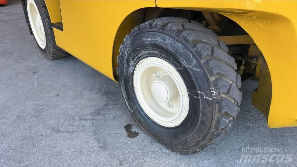 Yale GDP 30 VX Carretillas diesel