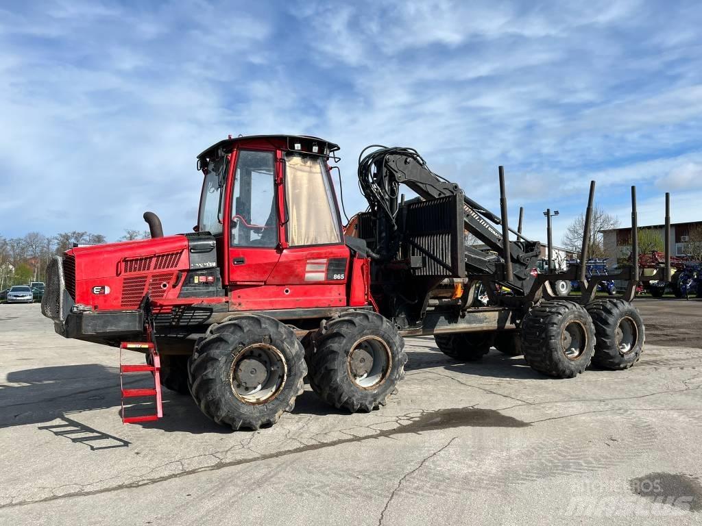 Komatsu 865 Autocargadoras