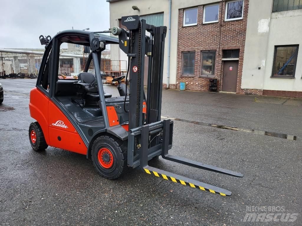 Linde H 30 T Carretillas LPG