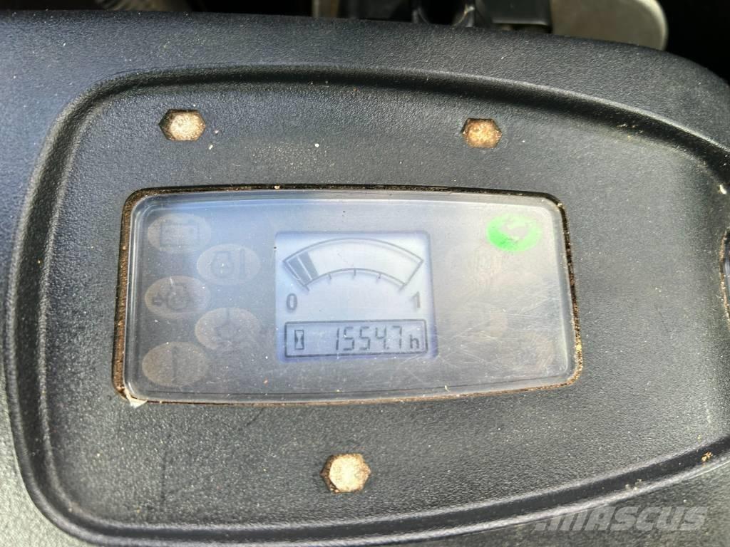 JCB 8026 CTS Mini excavadoras < 7t