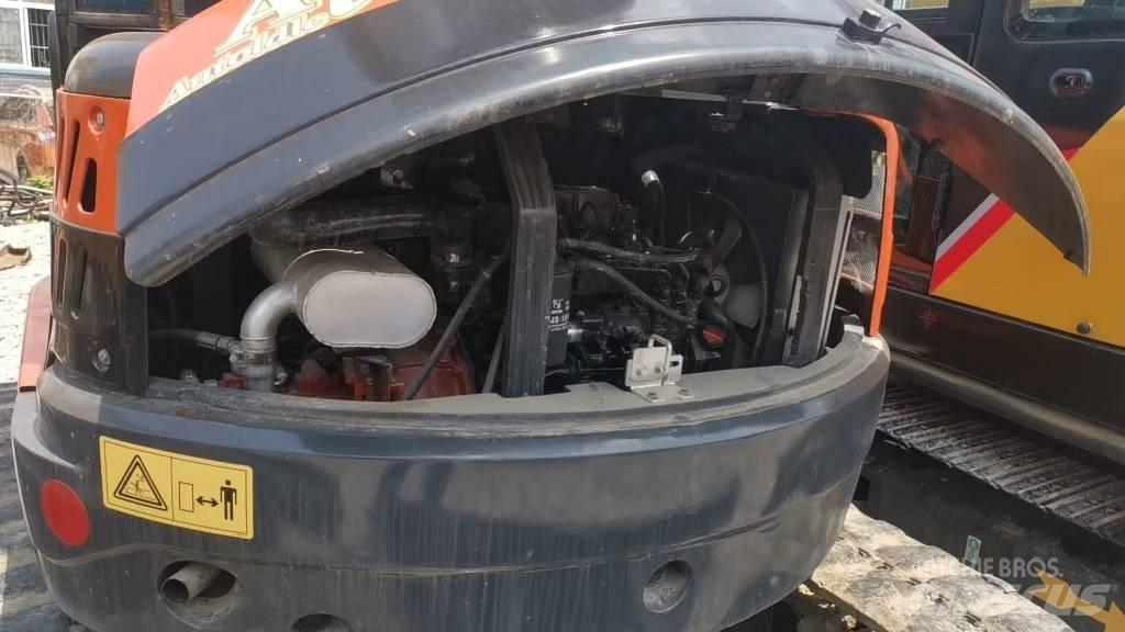 Kubota KX 155 Excavadoras de cadenas