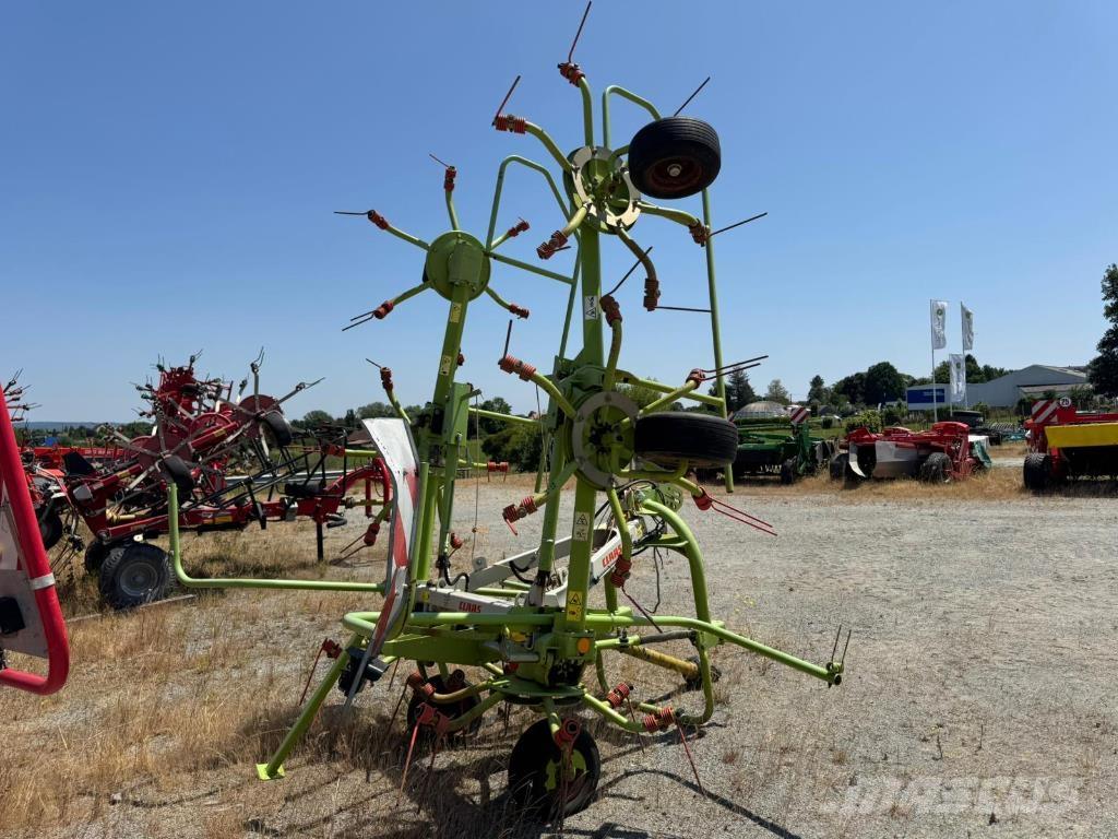 CLAAS VOLTO 670 Rastrillos y henificadores