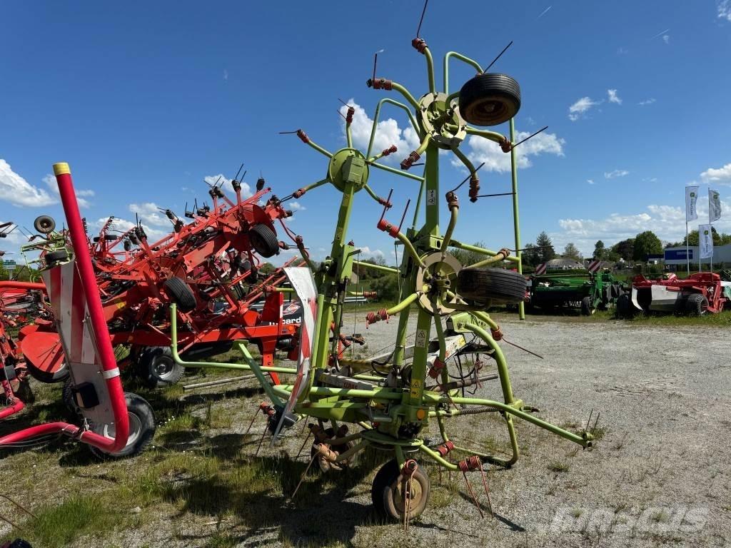 CLAAS VOLTO 670 Rastrillos y henificadores