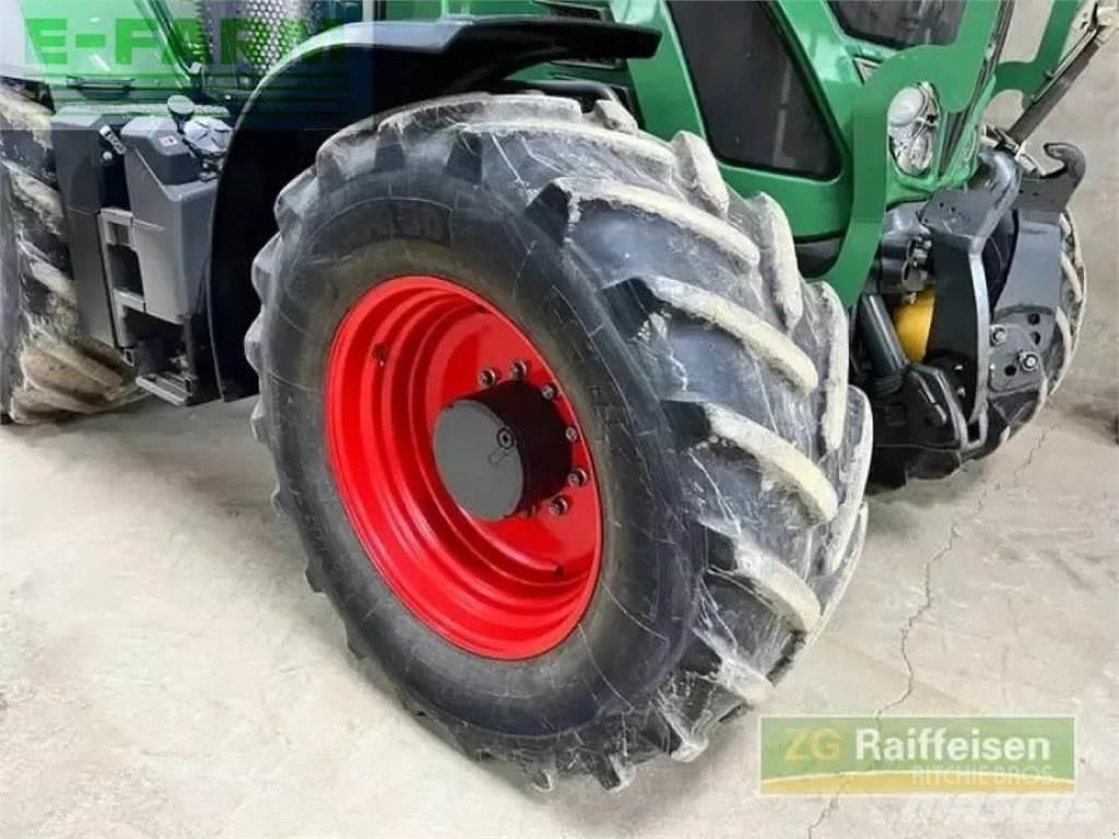 Fendt 724 vario Tractores