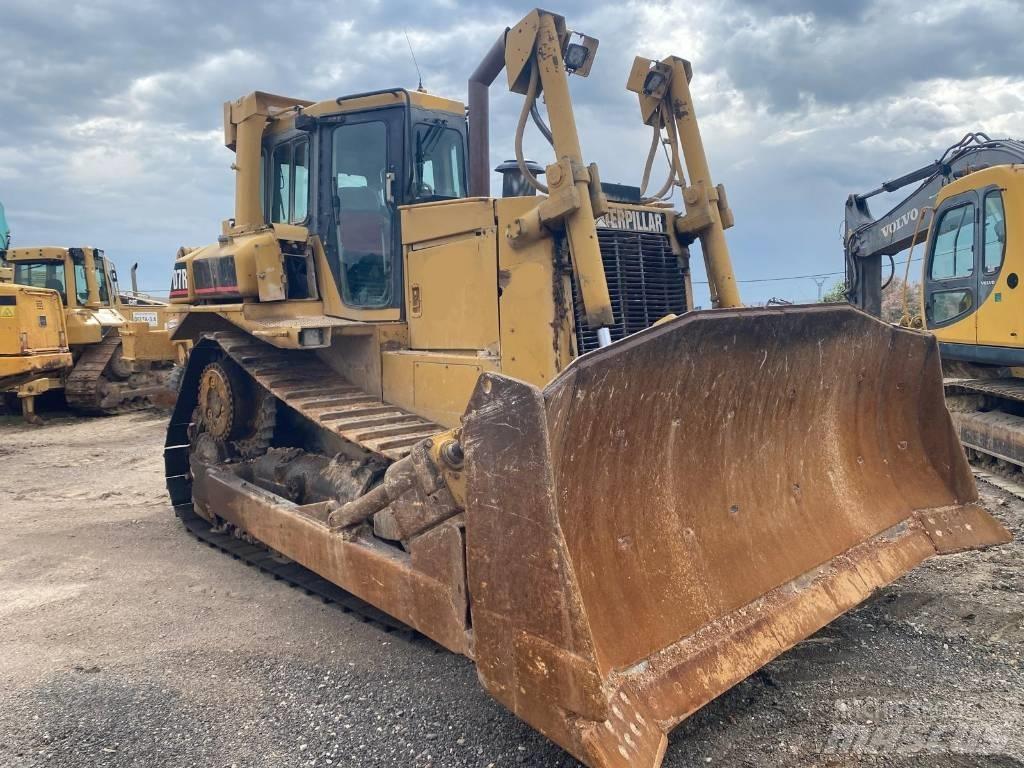 CAT D 7 R Buldozer sobre oruga