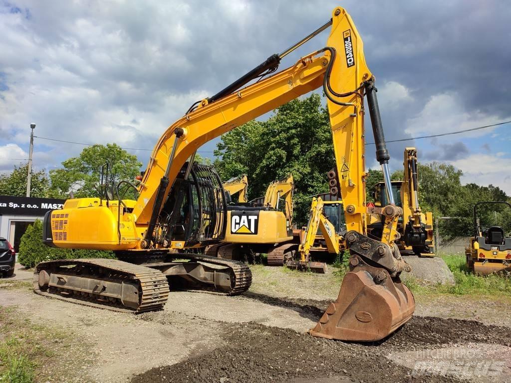 JCB JS 240 LC Excavadoras de cadenas