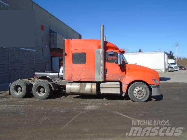 International LT 625 Cabezas tractoras