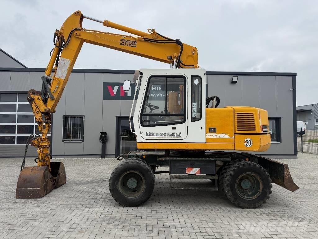 Liebherr A 312 Excavadoras de ruedas