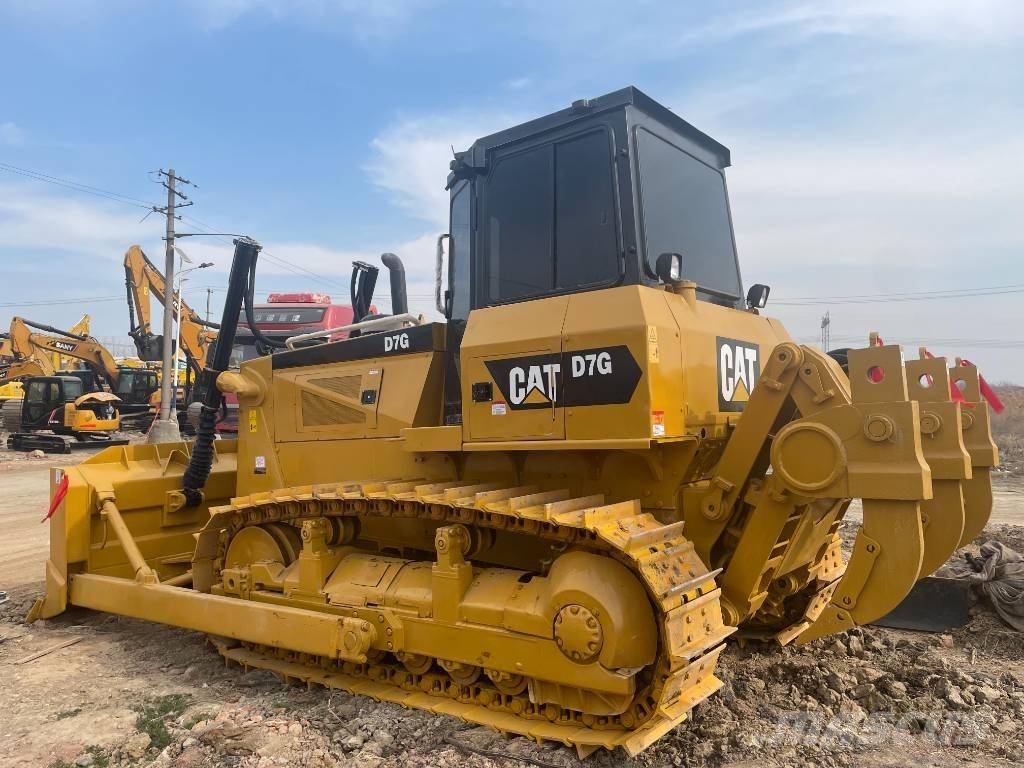 CAT D 7 G Buldozer sobre oruga
