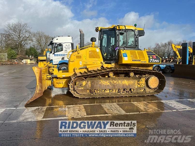 Komatsu D 71 PX-24 Buldozer sobre oruga