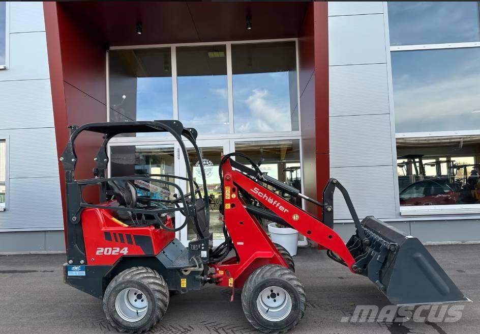 Schäffer 2024 Palas cargadoras