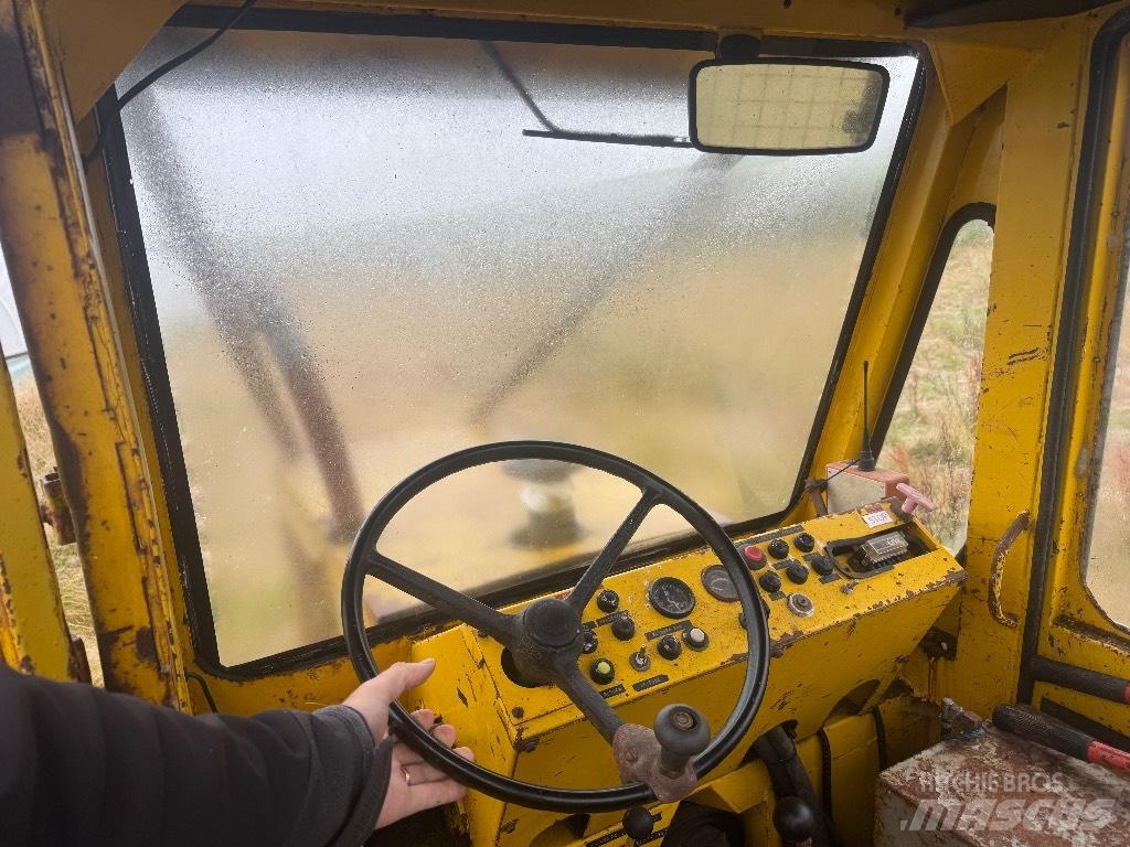 HSM 805 Arrastrador de troncos
