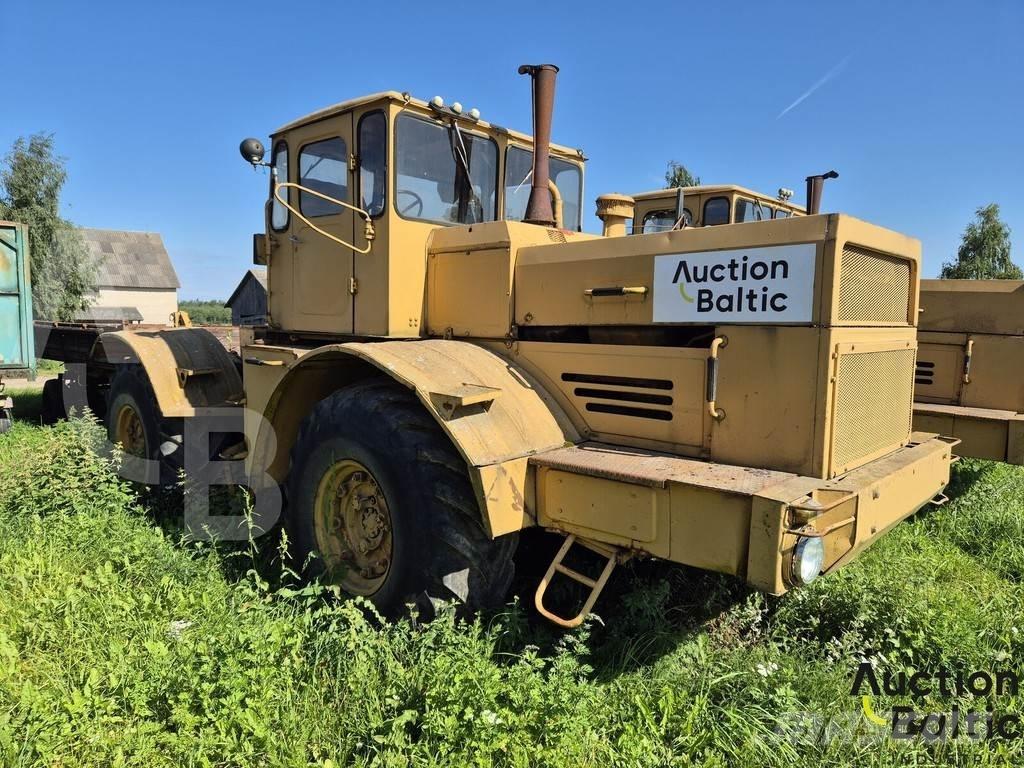 Kirovets K 701 Tractores