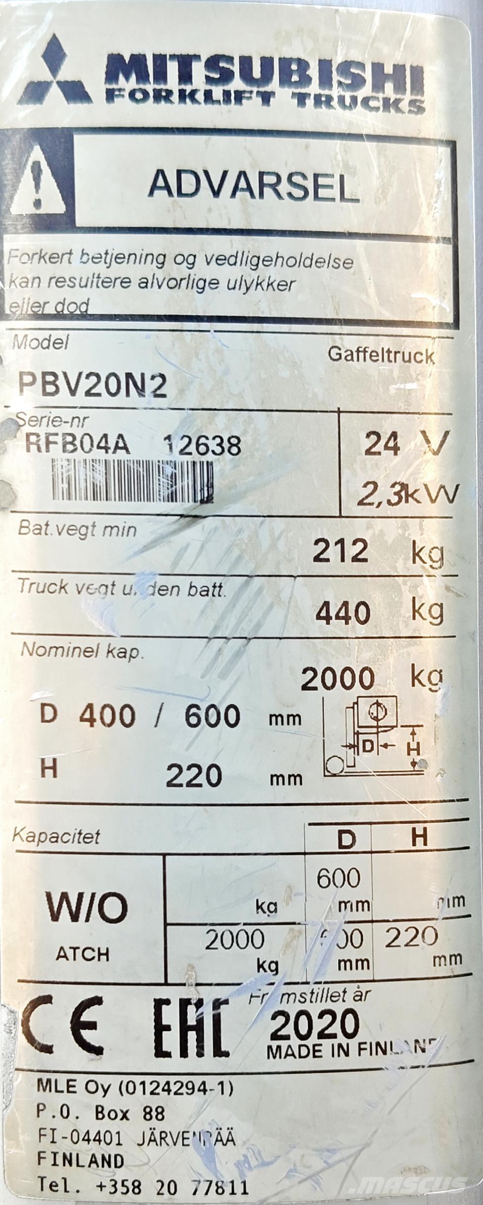 Mitsubishi PBV20N2 Plataforma con motor