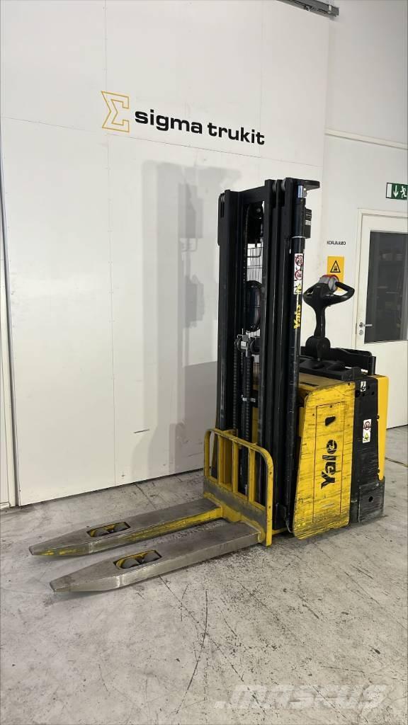 Yale MS 12 X Apiladores eléctricos autopropulsados