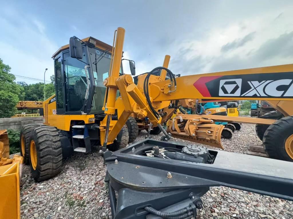 XCMG GR2153 Motoniveladoras