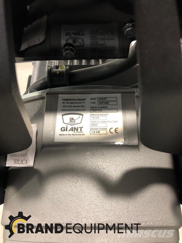 GiANT GR740E Vibradores