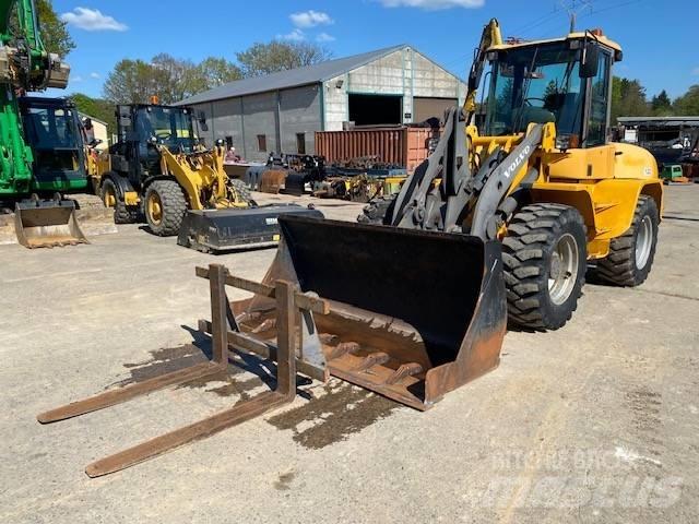 Volvo L 40 B TP Cargadoras sobre ruedas