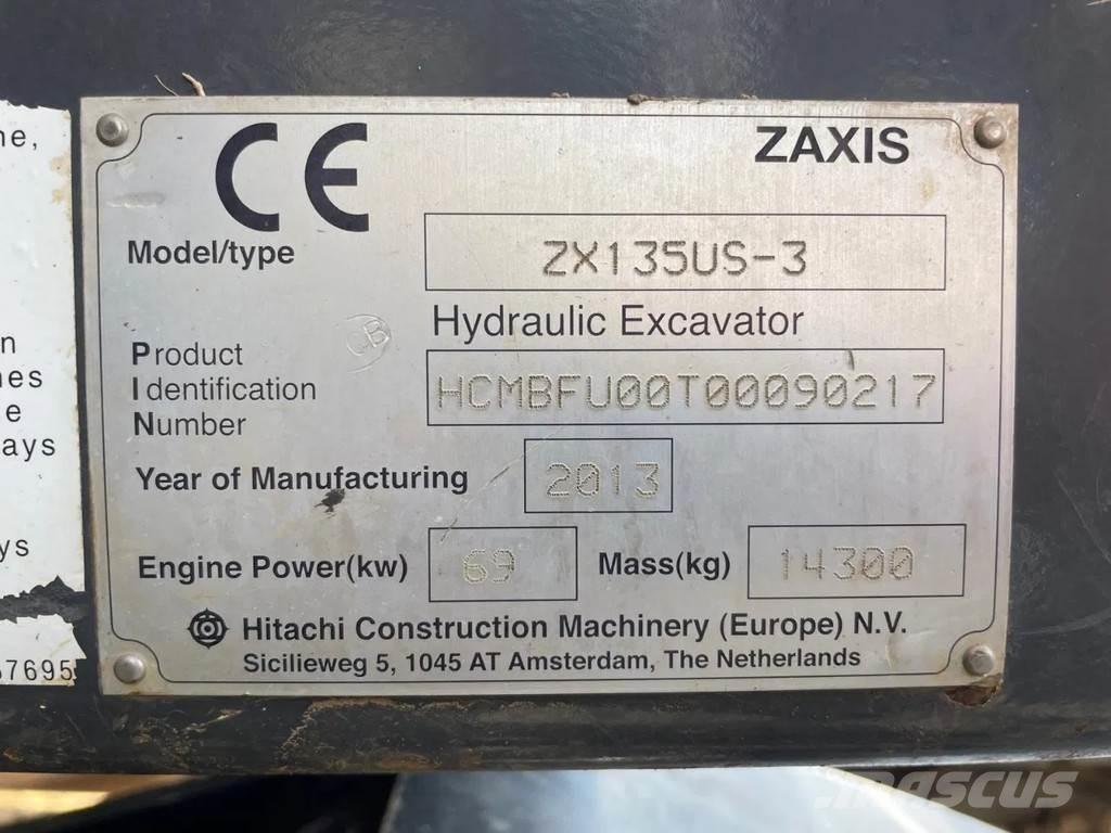 Hitachi ZX135US-3 Excavadoras de cadenas