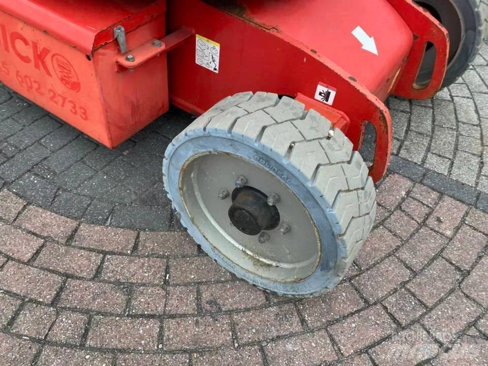 Manitou 150 AET JC Plataforma de trabajo articulada