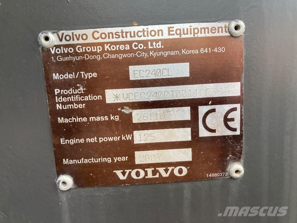 Volvo EC 240 C L Excavadoras de cadenas