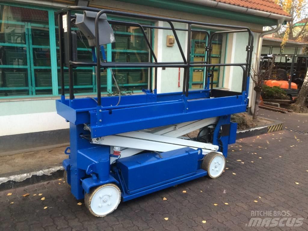 UpRight SL20    V-2747 Ascensores de personal y montacargas de acceso