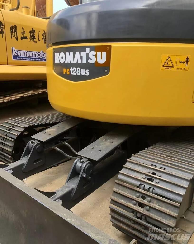 Komatsu 128 US Excavadoras de cadenas