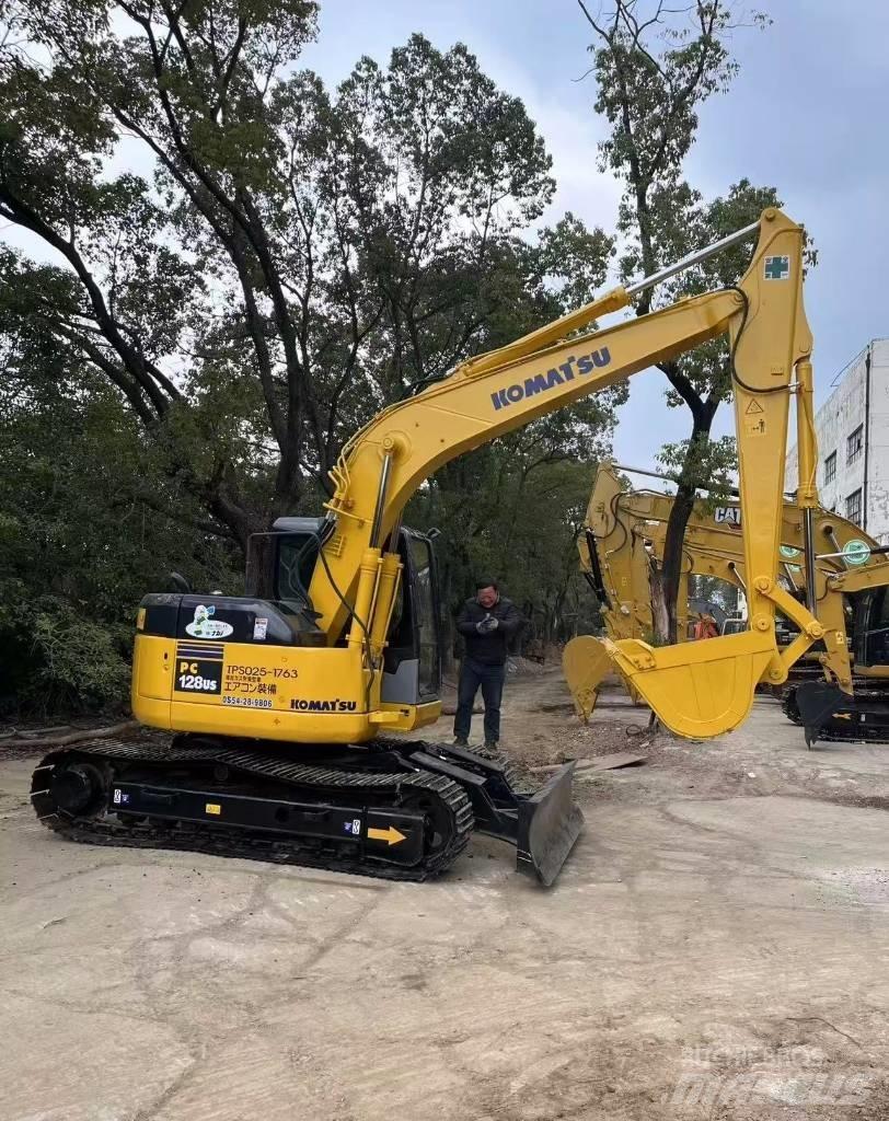 Komatsu 128 US Excavadoras de cadenas