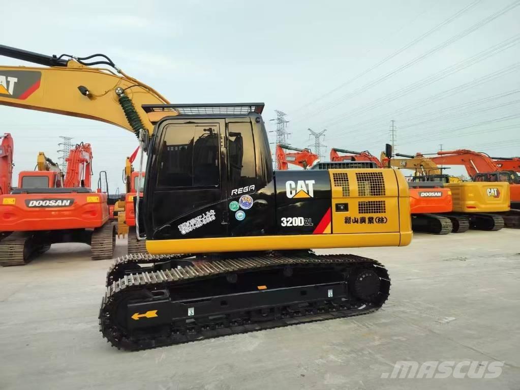 CAT 320D2L Excavadoras de cadenas