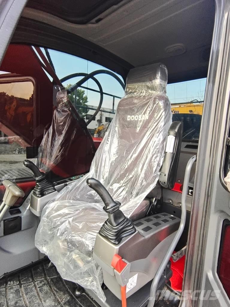 Doosan DX 225LC-9C Excavadoras de cadenas