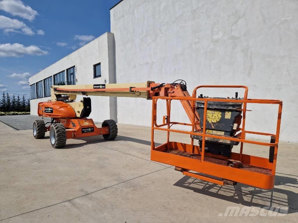 JLG M 600 JP R335 Plataforma de trabajo articulada