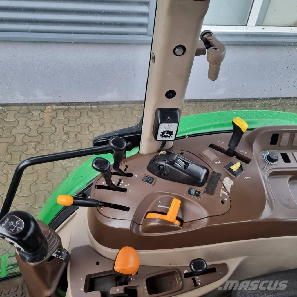 John Deere 5720 Tractores
