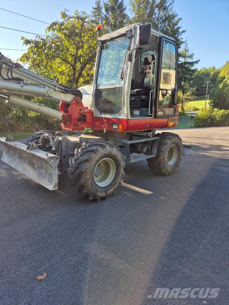 Takeuchi TB 295 W Excavadoras de ruedas