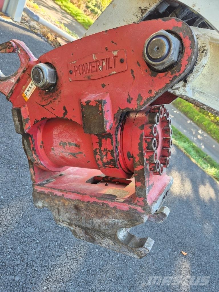 Takeuchi TB 295 W Excavadoras de ruedas