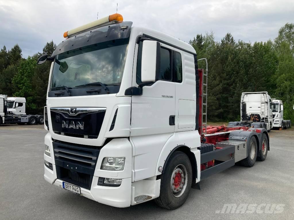 MAN TGX 26.500 6X2 Camiones polibrazo