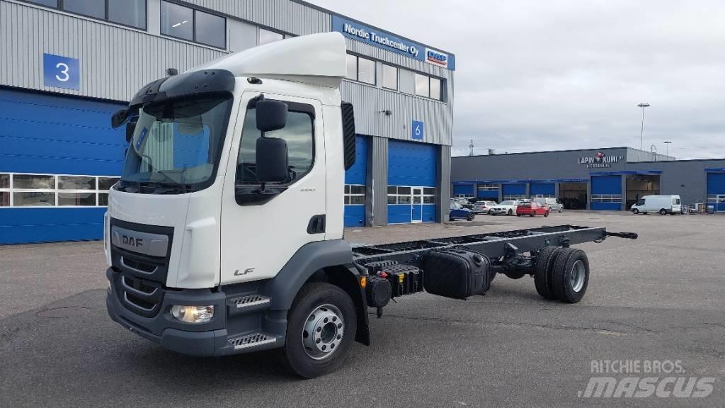DAF LF 260 16 tn Camiones chasis