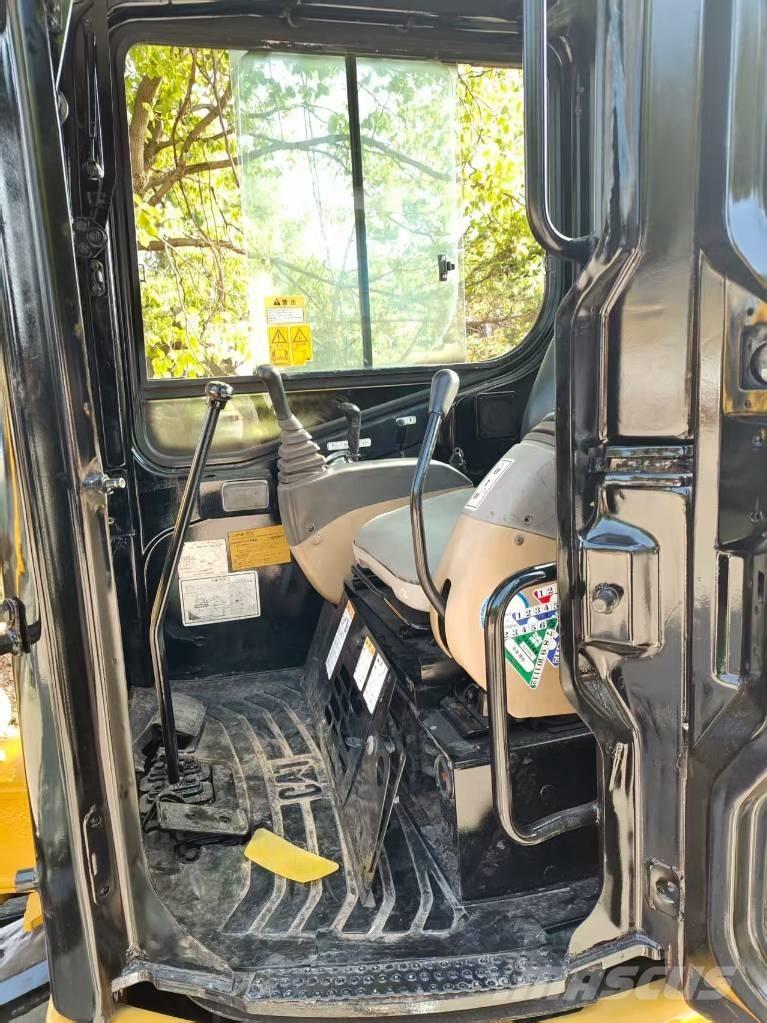 CAT 304 CR Mini excavadoras < 7t