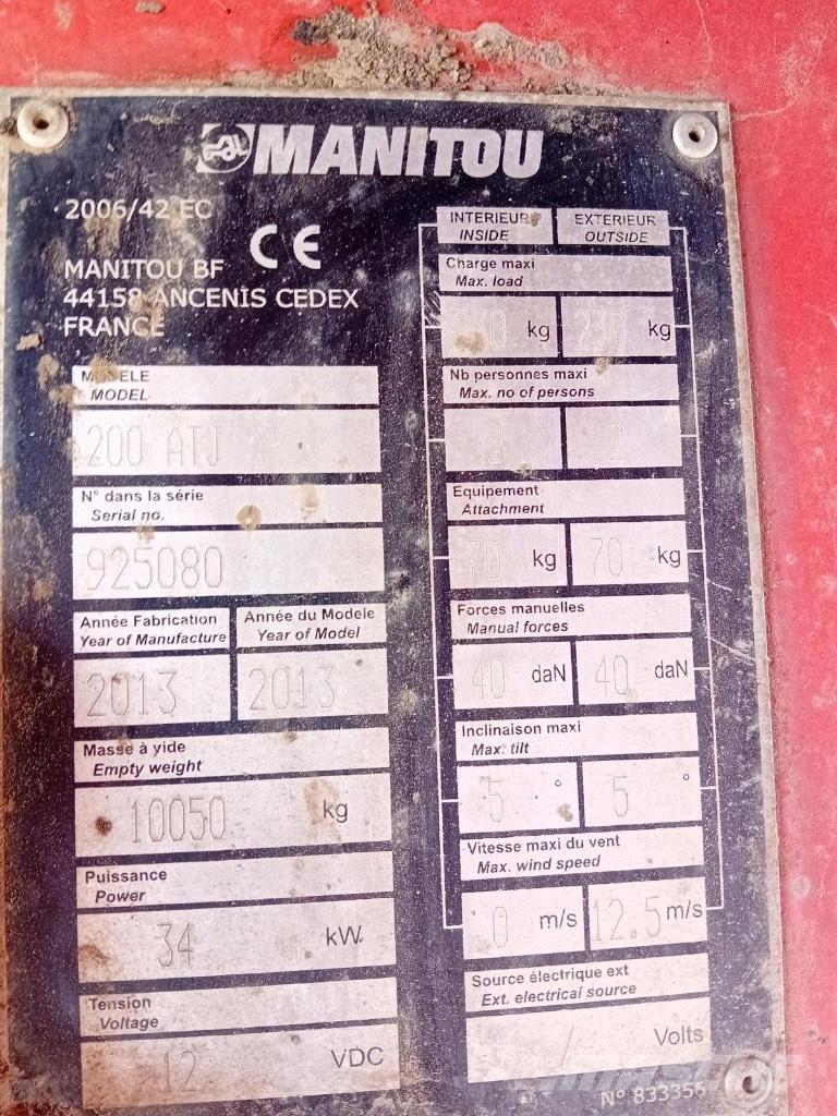 Manitou 200 ATJ Plataforma de trabajo articulada