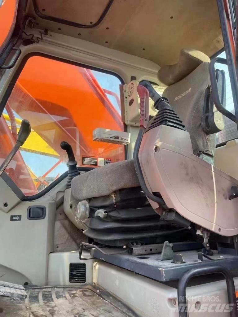 Doosan DH300 Excavadoras de cadenas