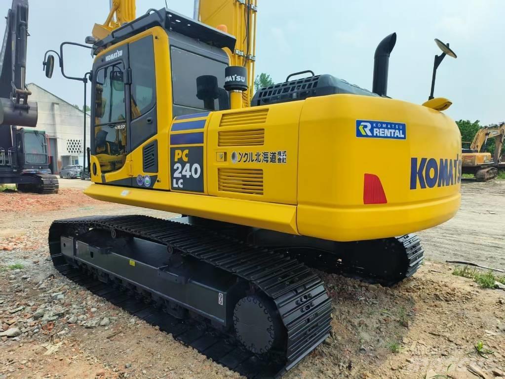 Komatsu PC 240-8 Excavadoras de cadenas